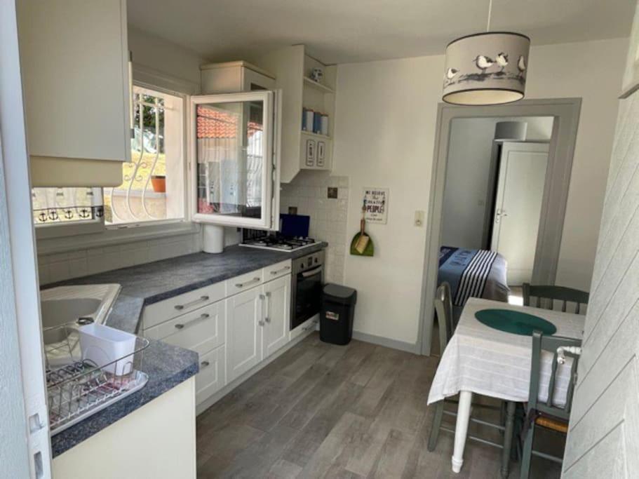 Willa Adorable Petite Maison A 400M De La Mer Saint-Georges-de-Didonne Zewnętrze zdjęcie