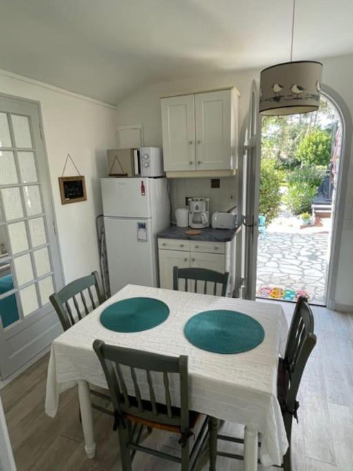 Willa Adorable Petite Maison A 400M De La Mer Saint-Georges-de-Didonne Zewnętrze zdjęcie
